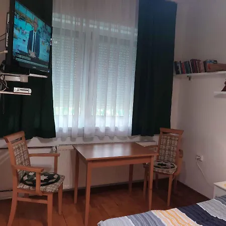In Buek/nordtransdanubien 20398 Apartamento
